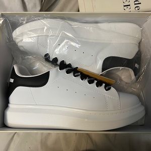 Size 10 Alexander McQueen sneakers, come with box.